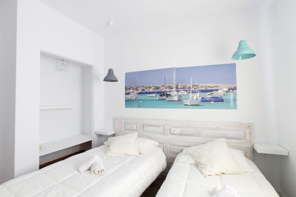 Hostal Ibiza Esterno foto